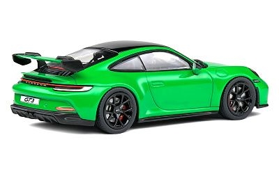 PORSCHE 992 GT3 PYTHON GREEN - Photo 1