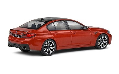 BMW M5 COMPETITION RED - Photo 4