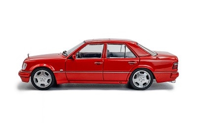 Mercedes-Benz (W124) E60 AMG 1994 Signal Red - Photo 2