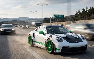 PORSCHE 911 (992) GT3 RS TRIBUTE TO CARRERA RS PACKAGE 2023 - Photo 1 PORSCHE 911 (992) GT3 RS TRIBUTE TO CARRERA RS PACKAGE 2023 - Photo 1