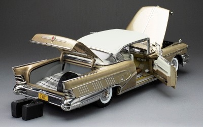 BUICK Limited Riviera Coupe 1958 Glacier White / Gold Mist - Photo 7