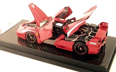 FERRARI FXX PACCHETTO EVOLUZIONE 2007 SCUDERIA RED LIMITED EDITION 100PCS - Photo 2