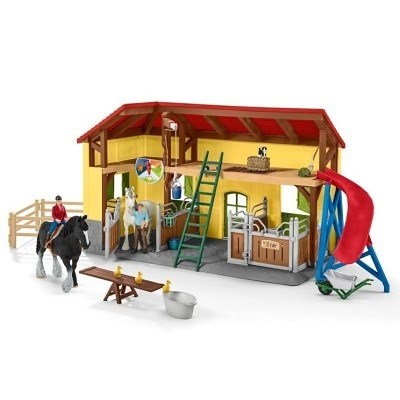 SCHLEICH 42485 STÁJ PRO KONĚ S PŘÍSLUŠENSTVÍM