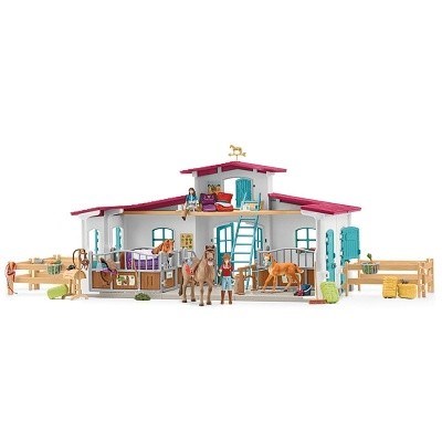 SCHLEICH 42567 STÁJ S PŘÍSLUŠENSTVÍM