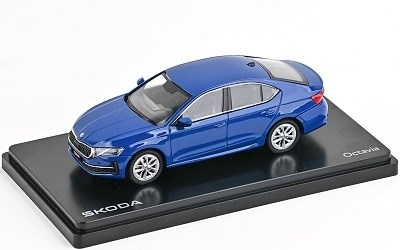 ŠKODA OCTAVIA IV 2024 modrá energy