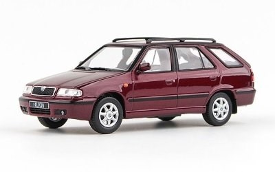 ŠKODA FELICIA FL COMBI 1998 ČERVENÁ HOT CHILLI