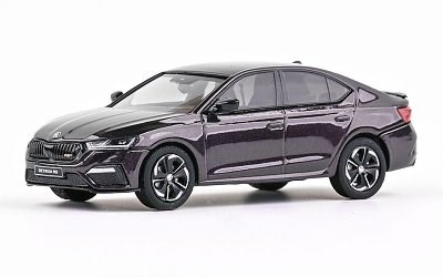 ŠKODA OCTAVIA IV RS 2020 FIALOVÁ SPACE METALÍZA