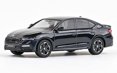 ŠKODA OCTAVIA IV RS 2020 MODRÁ PLUM METALÍZA