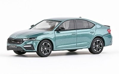 ŠKODA OCTAVIA IV RS 2020 ZELENÁ WATER WORLD METALÍZA