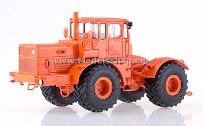 TRAKTOR K-701 KIROVEC
