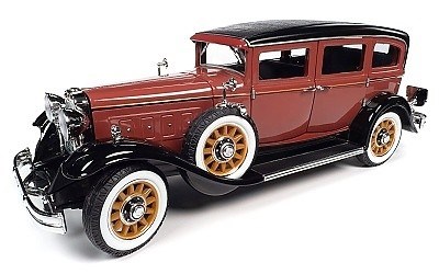 PEERLESS MASTER 8 SEDAN 1931 RED