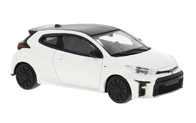 TOYOTA GR YARIS WHITE