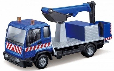 AUTO MAN SE ZVEDACÍ PLOŠINOU