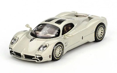 PAGANI UTOPIA Presentation 2023 Grigio Rinascimento