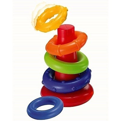 PYRAMIDA Z KROUŽKŮ