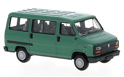 PEUGEOT J5 BUS 1982 GREEN