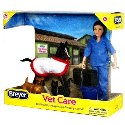 BREYER KONĚ SADA ZVÍŘAT S VETERINÁŘEM