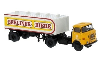 TAHAČ NÁVĚSŮ IFA W50 W/ BERLINER BIERE 1965