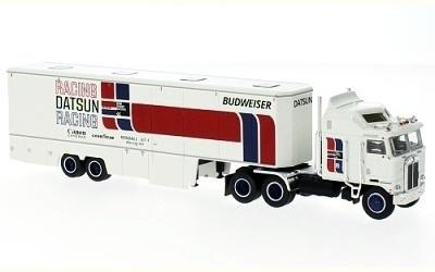 KENWORTH K 100 AERODYNE RENNTRASPORT-SZ DATSUN RACING