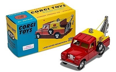 LAND ROVER BREAKDOWN TRUCK RETRO