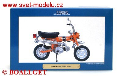 DAX HONDA ST50 1969 GOLD