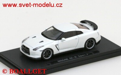 NISSAN GT-R SPEC V WHITE