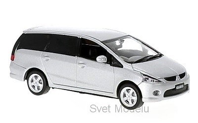 MITUSIBSHI GRANDIS RHD 2003 SILVER