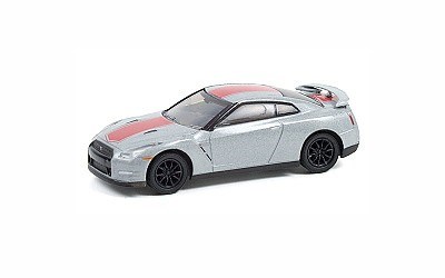 NISSAN GT-R R35 2016 PEARL WHITE WITH RED STRIPE