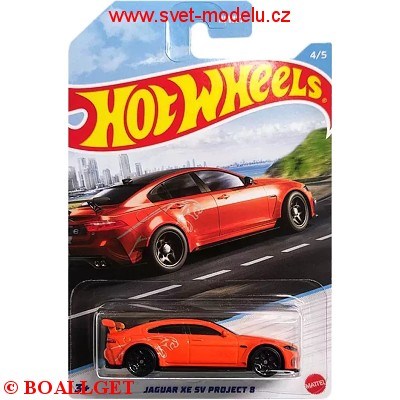 AUTÍČKO HOTWHEELS LUXURY SEDAN JAGUAR XE SV PROJECT 8 ORANGE