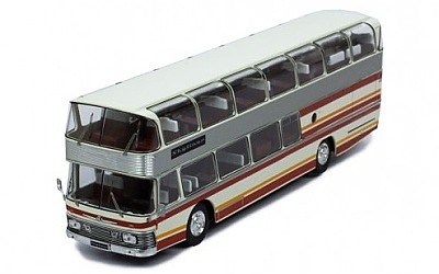 AUTOBUS NEOPLAN NH 22L SKYLINER 1983 WHITE AND RED