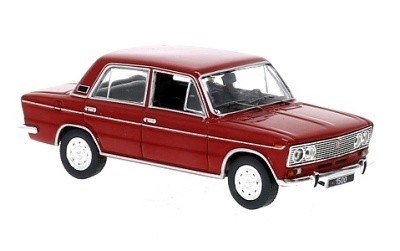 LADA 1500 1980 RED