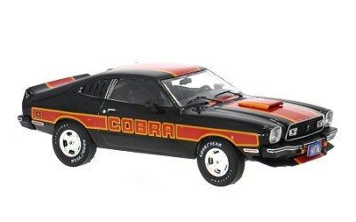 Ford Mustang Cobra 1977 black / dekor