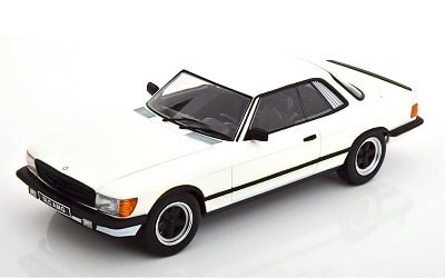 MERCEDES-BENZ 500 SLC 6,0 AMG C107 1985 WHITE /MATT BLACK