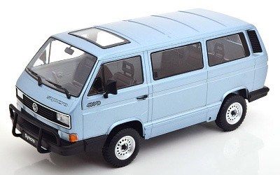 VOLKSWAGEN T3 BUS SYNCRO 1987 LIGHT BLUE