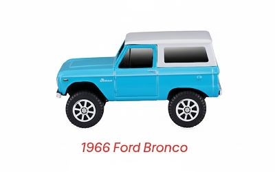 MAISTO FRESH METALL 100 COLLECTION FORD BRONCO BLUE / WHITE