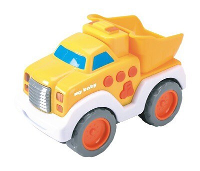 MALÉ AUTO SE ZVUKY A SVĚTLEM