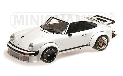 PORSCHE 934 1976 WHITE