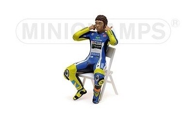 FIGURINE VALENTINO ROSSI MOTOGP 2014 CHECKING THE EAR PLUGS‘ L.E. 750 pcs.
