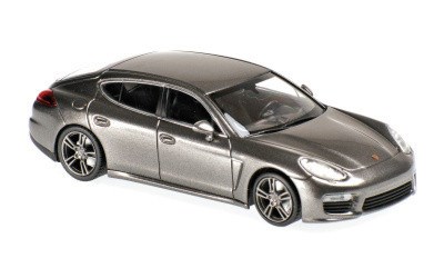 PORSCHE PANAMERA TURBO 2013 GREY