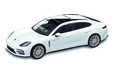PORSCHE PANAMERA TURBO S E-HYBRID WHITE