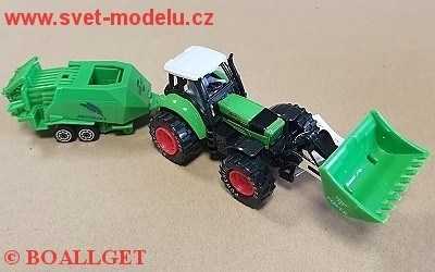 TRAKTOR S LŽÍCÍ A VAZAČEM BALÍKŮ