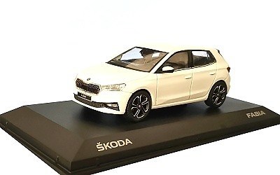 KODA FABIA A07 BL MOON