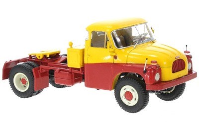TATRA T138 4x4 YELLOW / RED