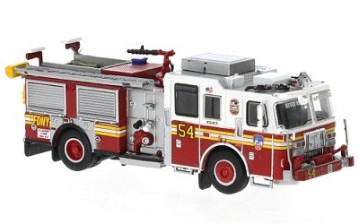 HASIČSKÝ VŮZ SEAGRAVE MARAUDER II FDNY MANHATTAN ENGINE 54