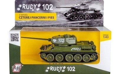 TANK T-34 RUDY TYI Z TANKU A PES