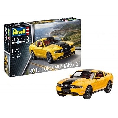 REVELL 07046 FORD MUSTANG GT 2010