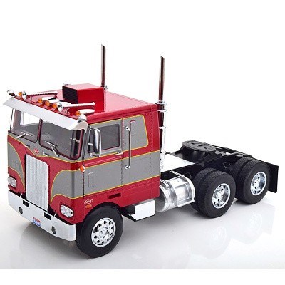 TAHAČ NÁVĚSŮ PETERBILT 352 PACEMAKER 1977-1979 RED / SILVER