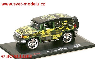 TOYOTA FJ CRUISER TUNER KHAKI