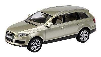 Audi Q7 beige limited edition 1500 pcs.