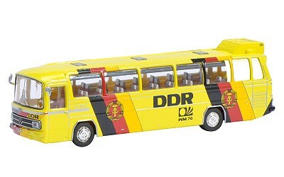 AUTOBUS MERCEDES-BENZ O302 MANNSCHAFTBUS DDR FOOTBAL WM 1974